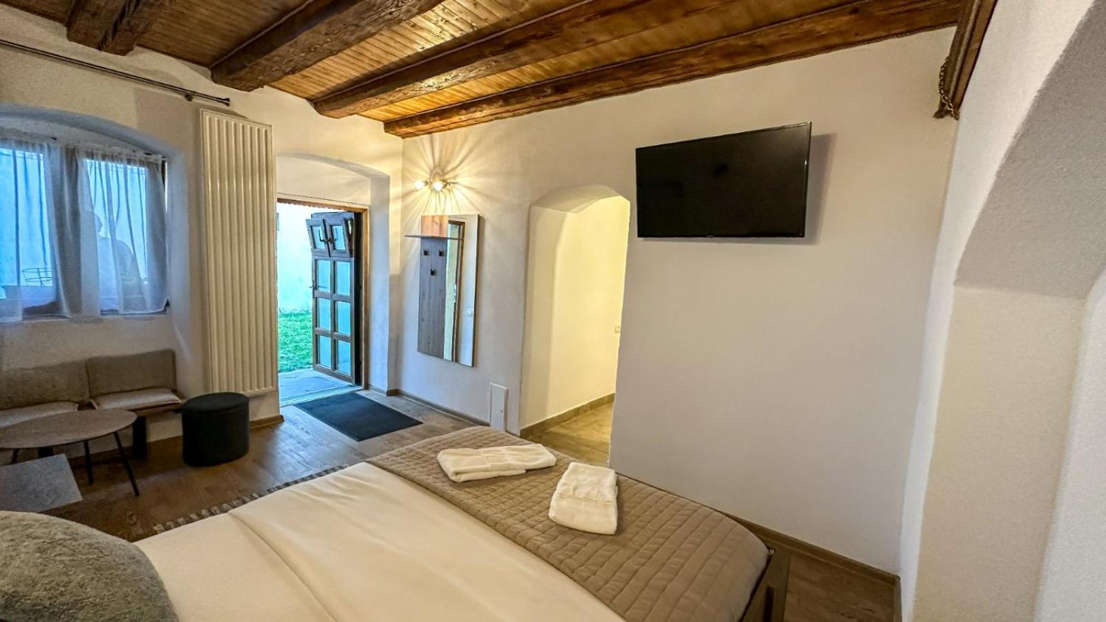 Central Garden Apartments Brasov Exterior photo